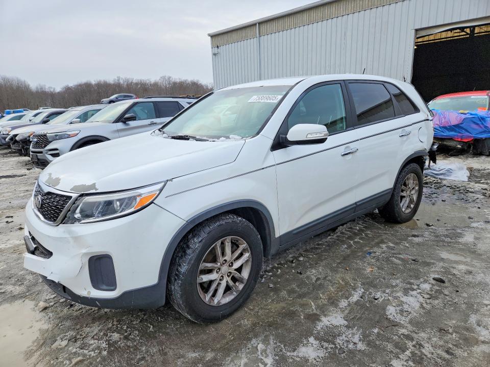 2015 KIA SORENTO — VIN 5XYKT3A60FG625537
