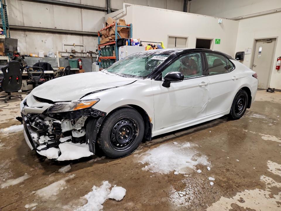 2018 TOYOTA CAMRY — VIN 4T1B61HK5JU119266