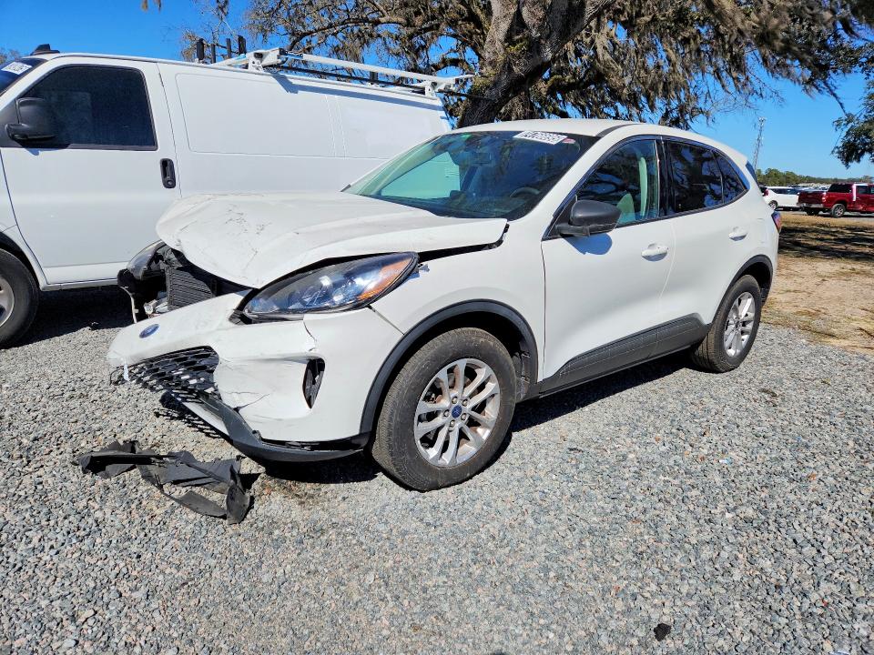 2022 FORD ESCAPE SE — VIN 1FMCU9G60NUA61201
