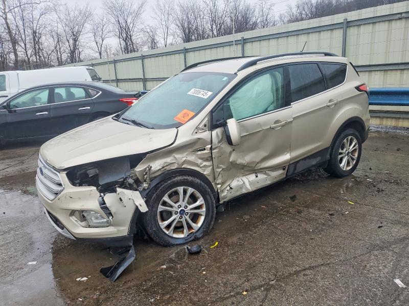 2018 FORD ESCAPE SE — VIN 1FMCU0GD4JUB07813