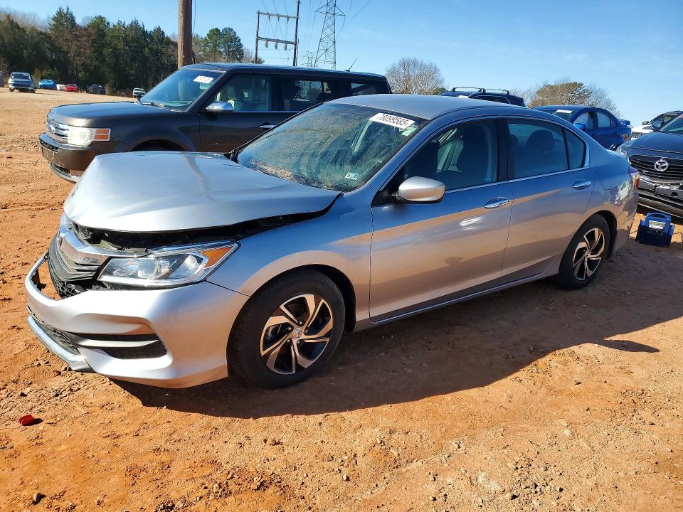 2017 HONDA ACCORD — VIN 1HGCR2F3XHA005083