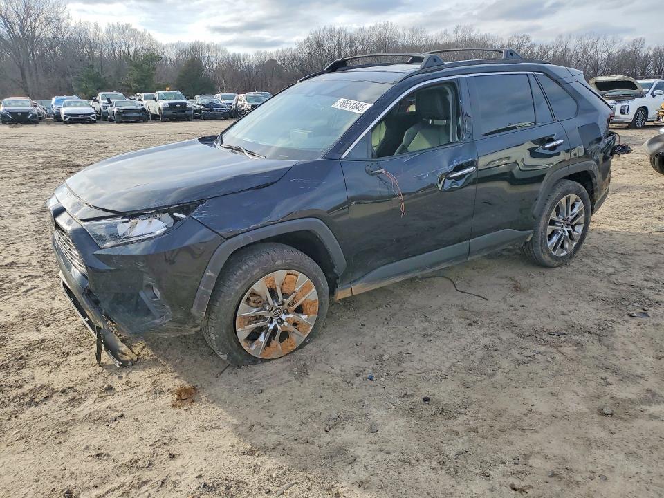 2019 TOYOTA RAV4 — VIN JTMY1RFV0KD018520