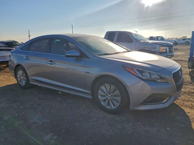 KMHE24L16GA022046