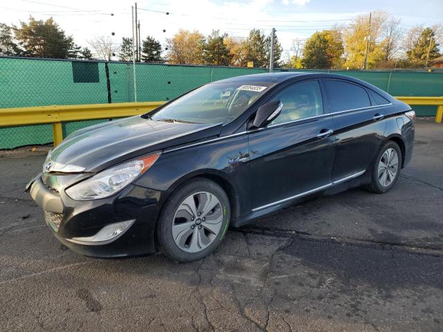 2015 HYUNDAI SONATA HYB — VIN KMHEC4A44FA124664