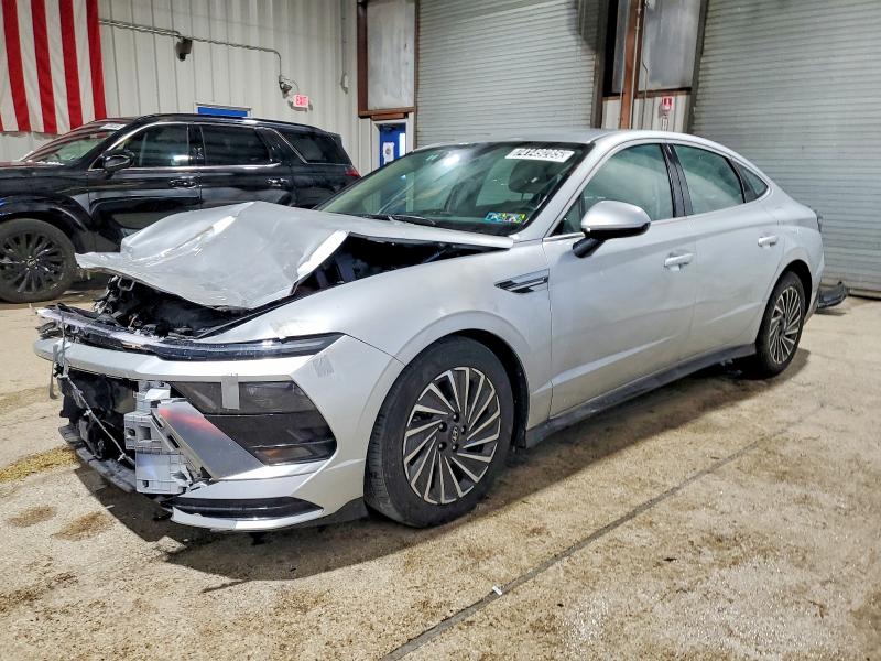 2025 HYUNDAI SONATA HYB — VIN KMHL34JJ4SA104177