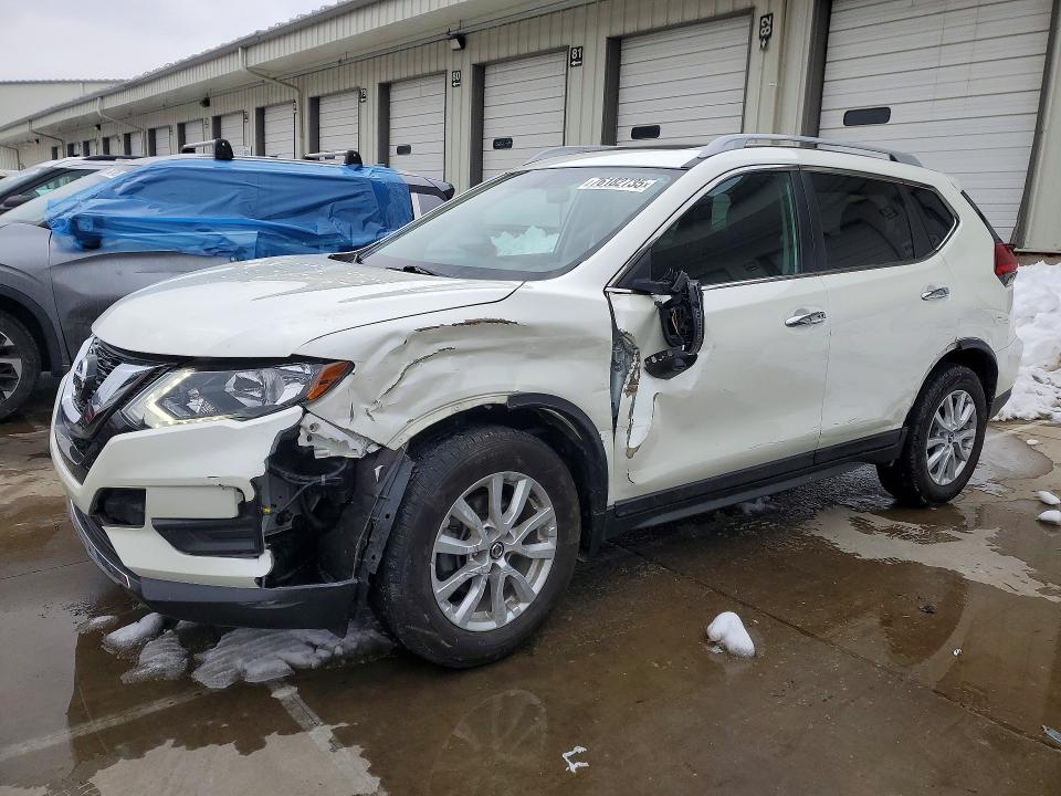 2017 NISSAN ROGUE — VIN 5N1AT2MV2HC779100