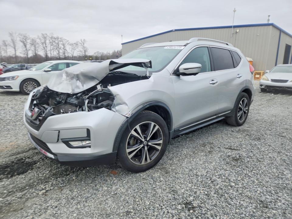 2017 NISSAN ROGUE — VIN JN8AT2MT7HW388692