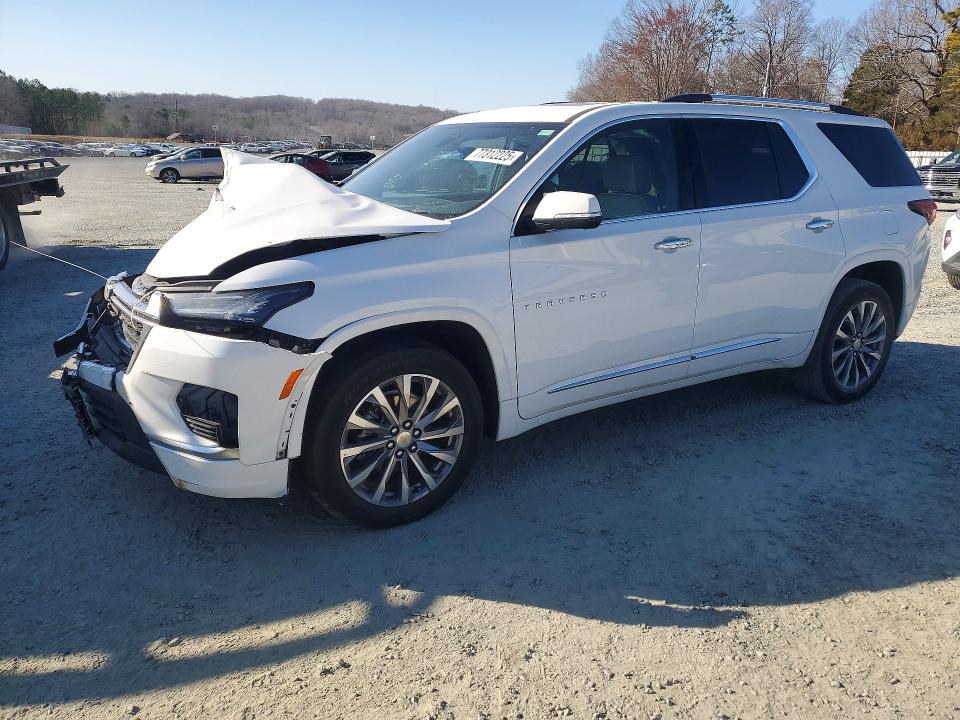 2023 CHEVROLET TRAVERSE — VIN 1GNEVKKW2PJ242840