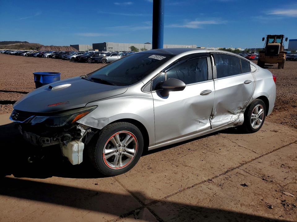 2017 CHEVROLET CRUZE — VIN 1G1BE5SM6H7266786