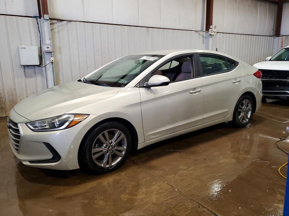 2017 HYUNDAI ELANTRA SE — VIN 5NPD84LF3HH034935