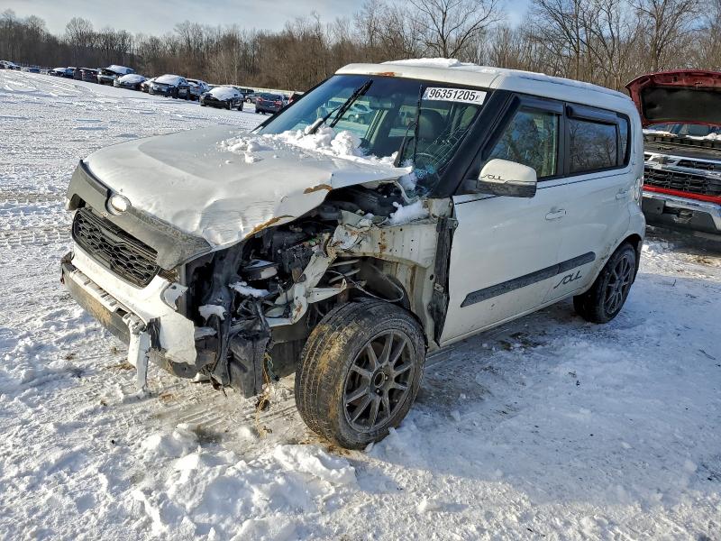 2013 KIA SOUL + — VIN KNDJT2A67D7755511