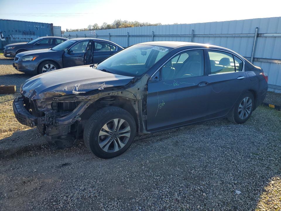 2015 HONDA ACCORD — VIN 1HGCR2F33FA231625