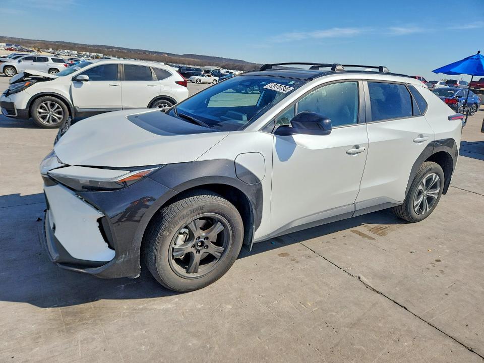 2024 TOYOTA BZ4X — VIN JTMAAAAA8RA044012