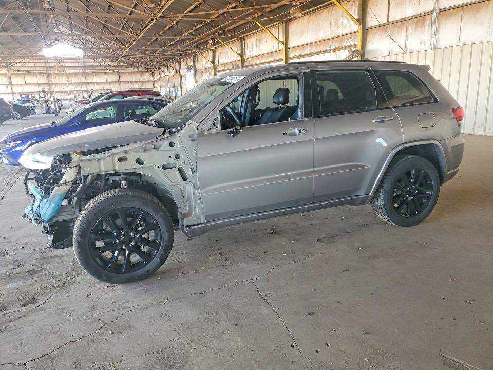 2018 JEEP GRAND CHEROKEE — VIN 1C4RJEAG8JC391699