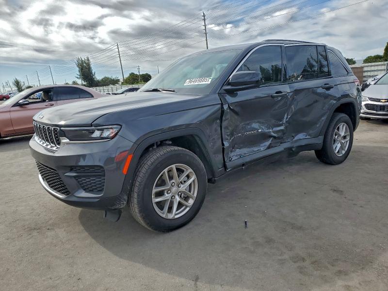 2025 JEEP GRAND CHEROKEE — VIN 1C4RJGAG1SC337495