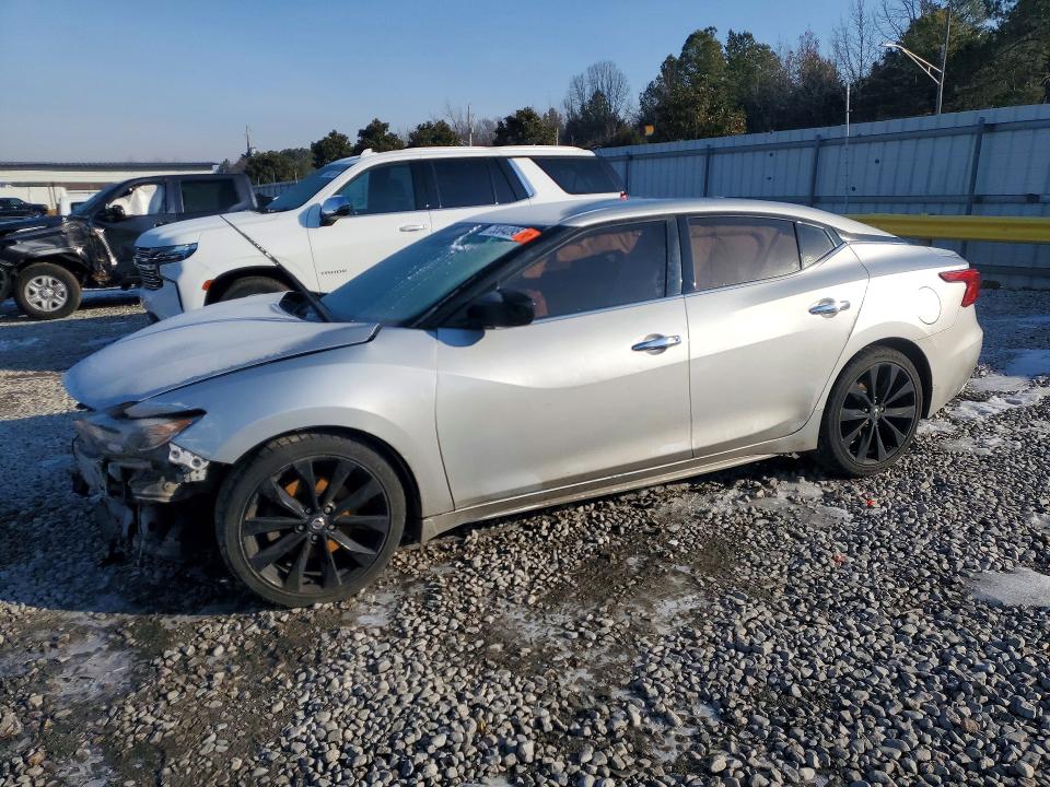 2017 NISSAN MAXIMA — VIN 1N4AA6AP9HC422736