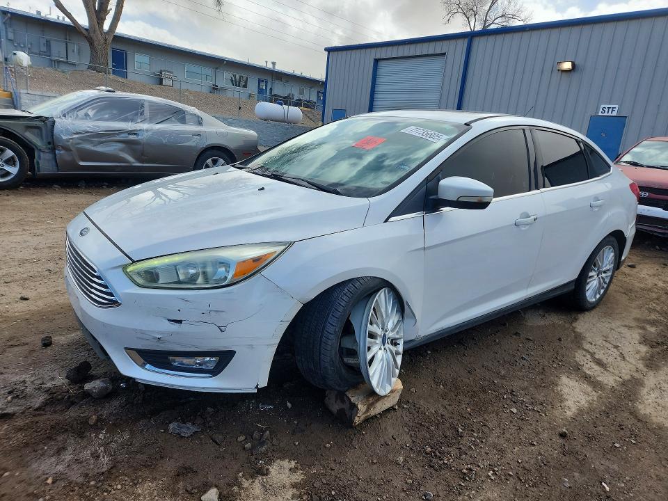 2017 FORD FOCUS — VIN 1FADP3J27HL279901