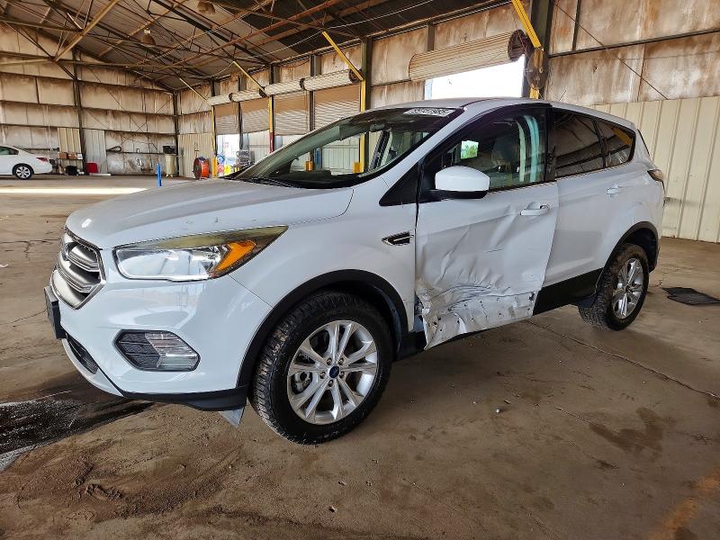 2017 FORD ESCAPE SE — VIN 1FMCU0G95HUF09393