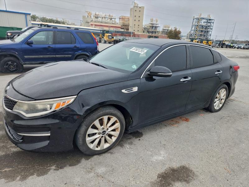 2016 KIA OPTIMA LX — VIN 5XXGT4L32GG020097