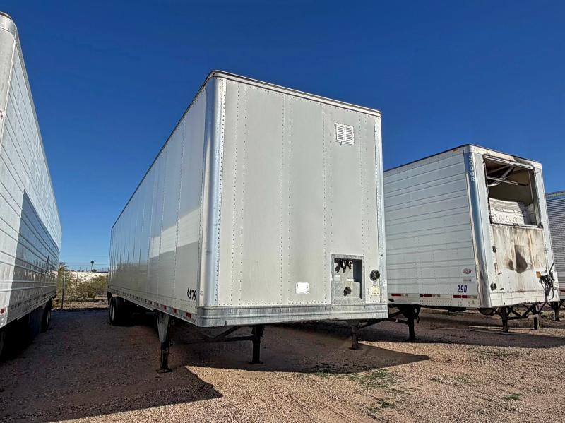 2020 HYUNDAI 53 FT — VIN 3H3V532C6LR141081