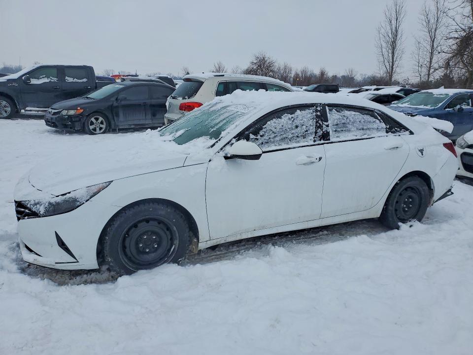 2022 HYUNDAI ELANTRA — VIN KMHLM4AGXNU215904
