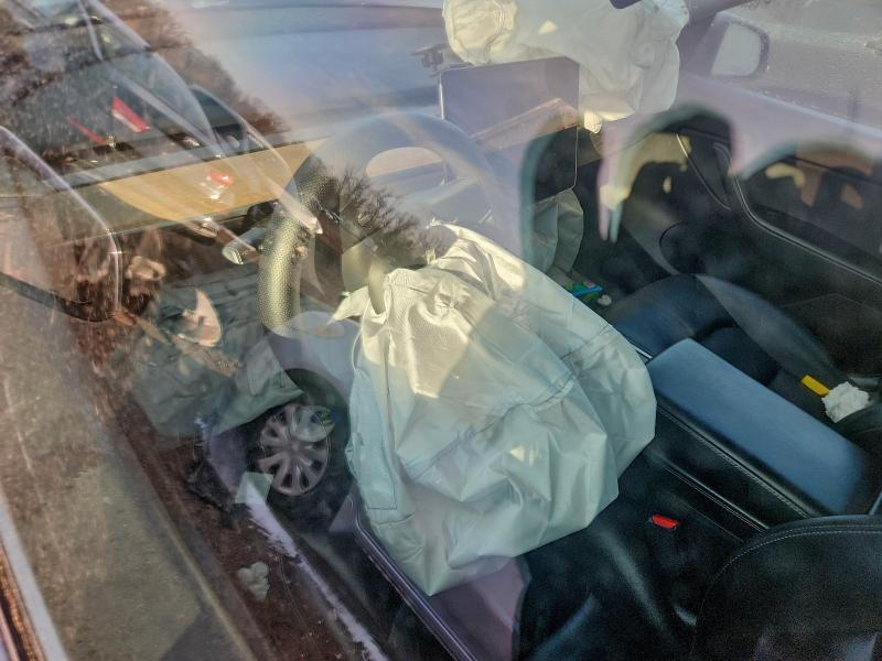 5YJYGAEE6MF285397