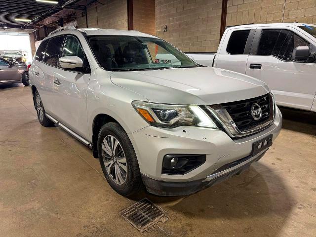 2017 NISSAN PATHFINDER — VIN 5N1DR2MN5HC912590