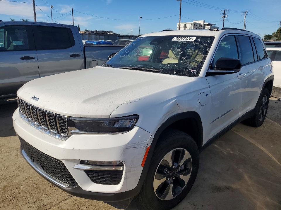2024 JEEP GRAND CHEROKEE — VIN 1C4RJYB65R8516695