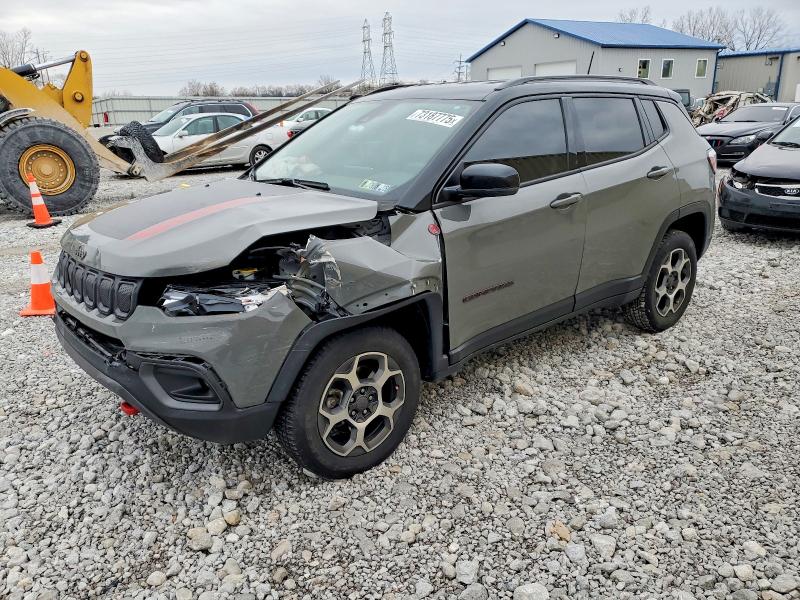 2022 JEEP COMPASS — VIN 3C4NJDDB9NT224402