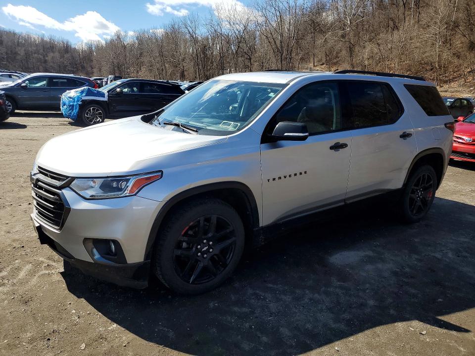 2018 CHEVROLET TRAVERSE — VIN 1GNEVJKW3JJ220220