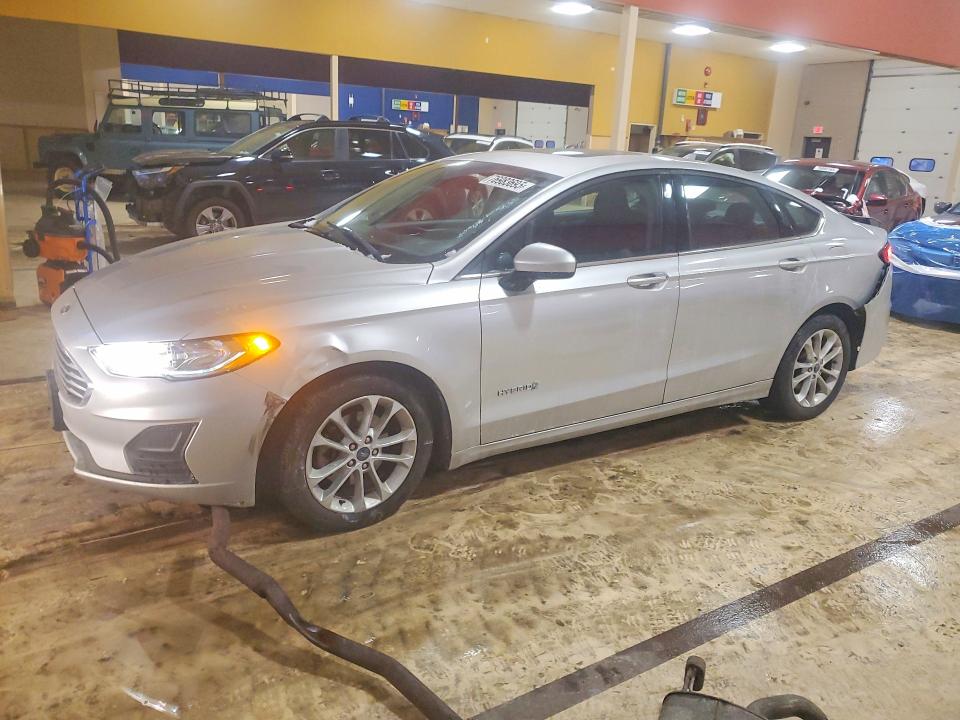 2019 FORD FUSION — VIN 3FA6P0LU7KR212651