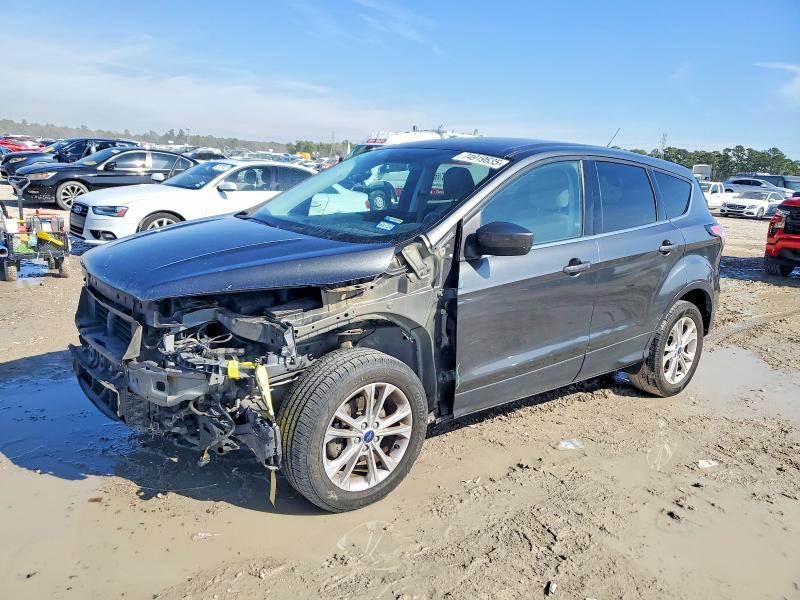 2017 FORD ESCAPE SE — VIN 1FMCU0GD2HUA53910