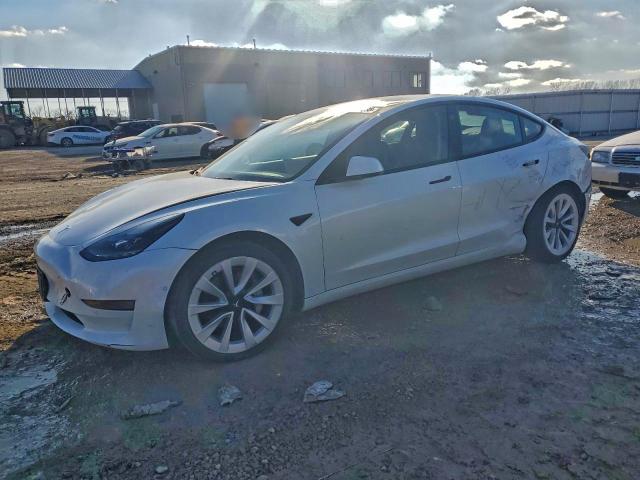 2022 TESLA MODEL 3 — VIN 5YJ3E1EA7NF143879
