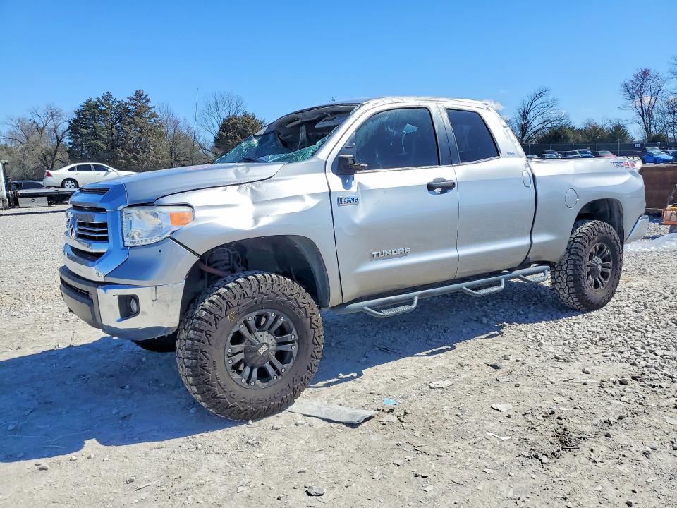 2016 TOYOTA TUNDRA — VIN 5TFUW5F11GX503180