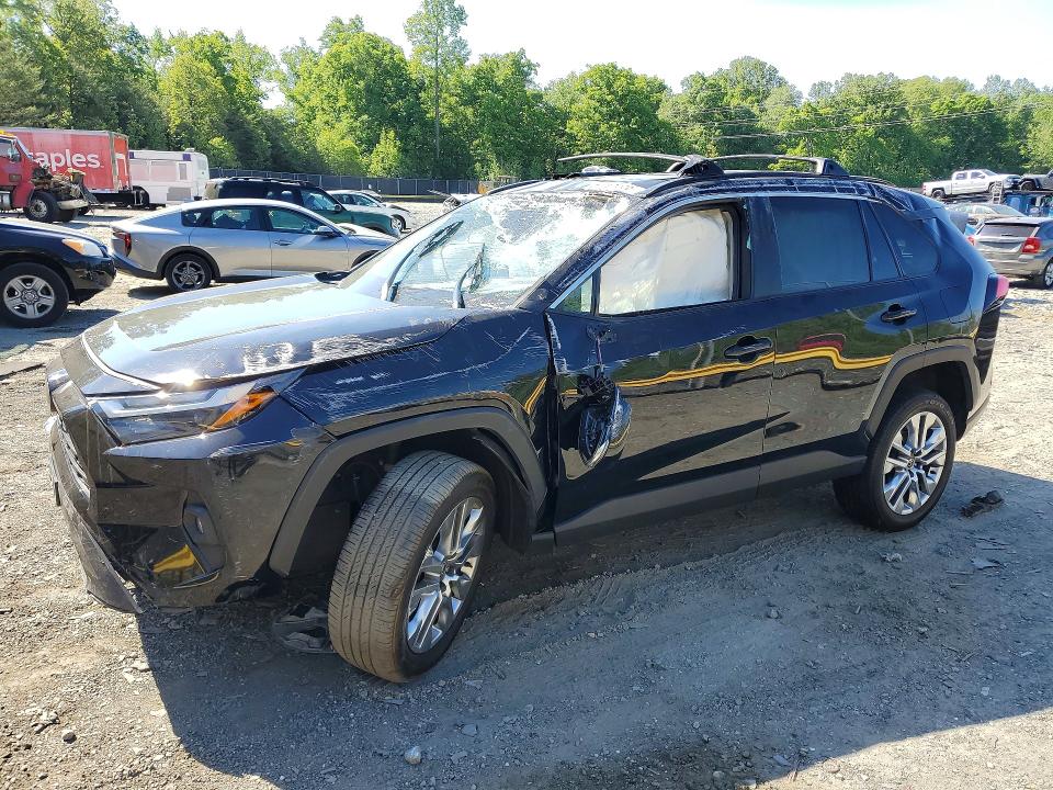 2024 TOYOTA RAV4 — VIN 2T3A1RFV5RC425832