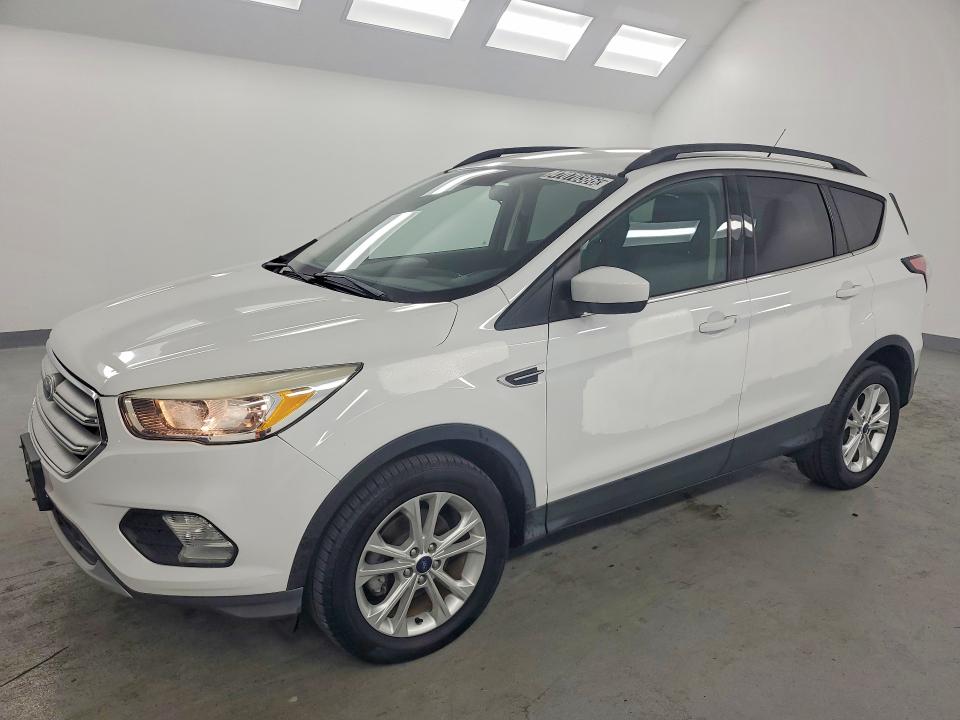 2018 FORD ESCAPE — VIN 1FMCU0GD7JUB17543