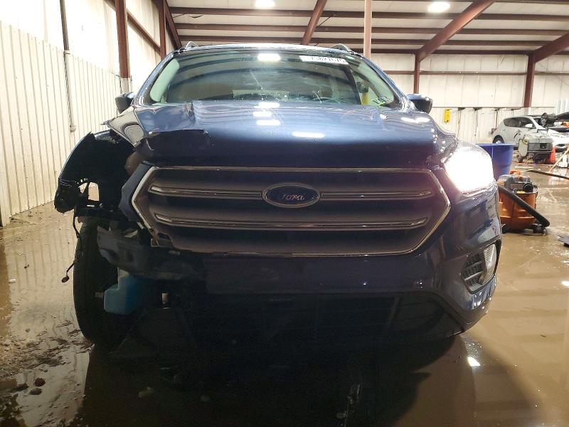 1FMCU9GD5JUB19182