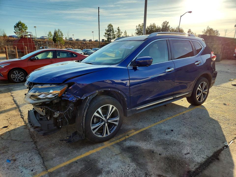 2017 NISSAN ROGUE — VIN 5N1AT2MV0HC848575
