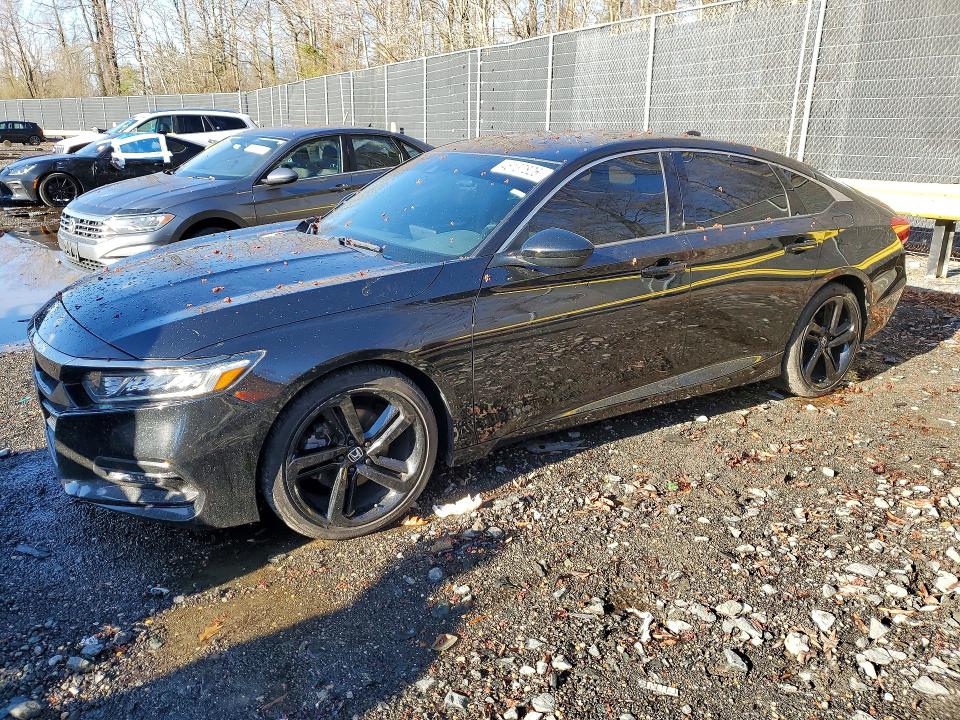 2018 HONDA ACCORD — VIN 1HGCV1F32JA054922