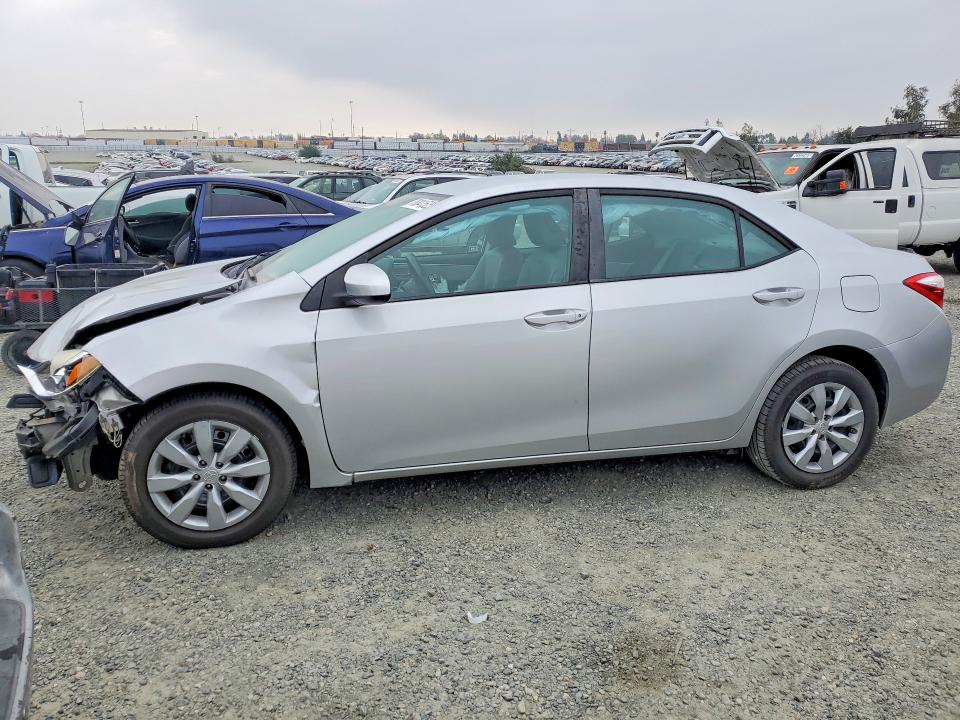2016 TOYOTA COROLLA — VIN 5YFBURHE3GP452140