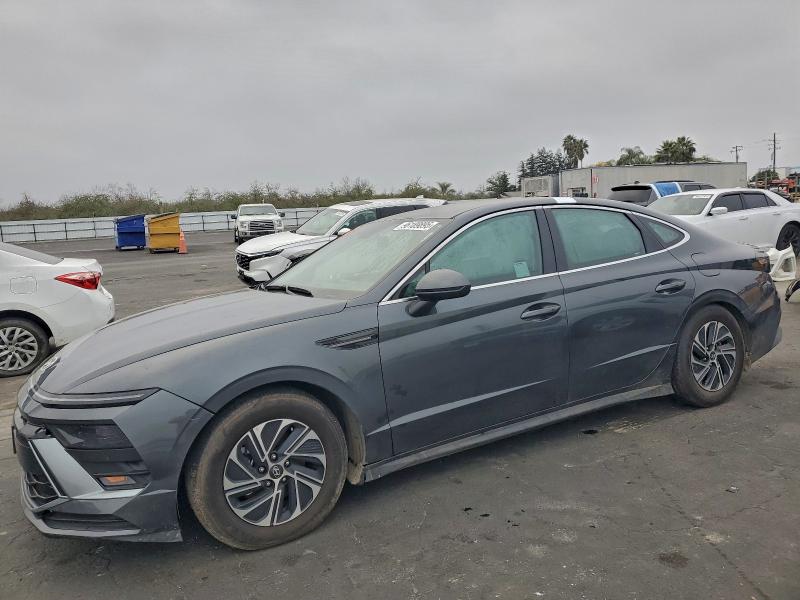 2026 HYUNDAI SONATA HYB — VIN KMHL24JJ5TA139105
