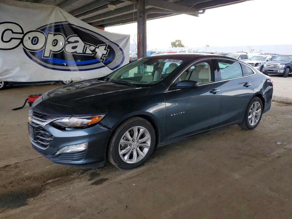 2021 CHEVROLET MALIBU — VIN 1G1ZD5ST0MF062834