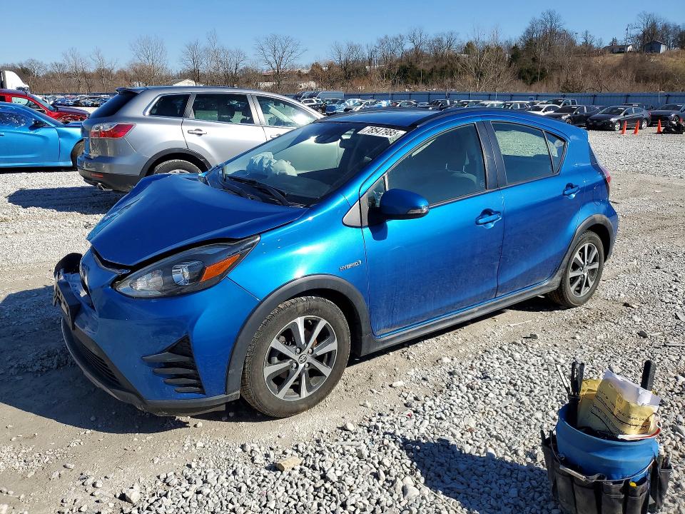 2018 TOYOTA PRIUS C — VIN JTDKDTB38J1607541