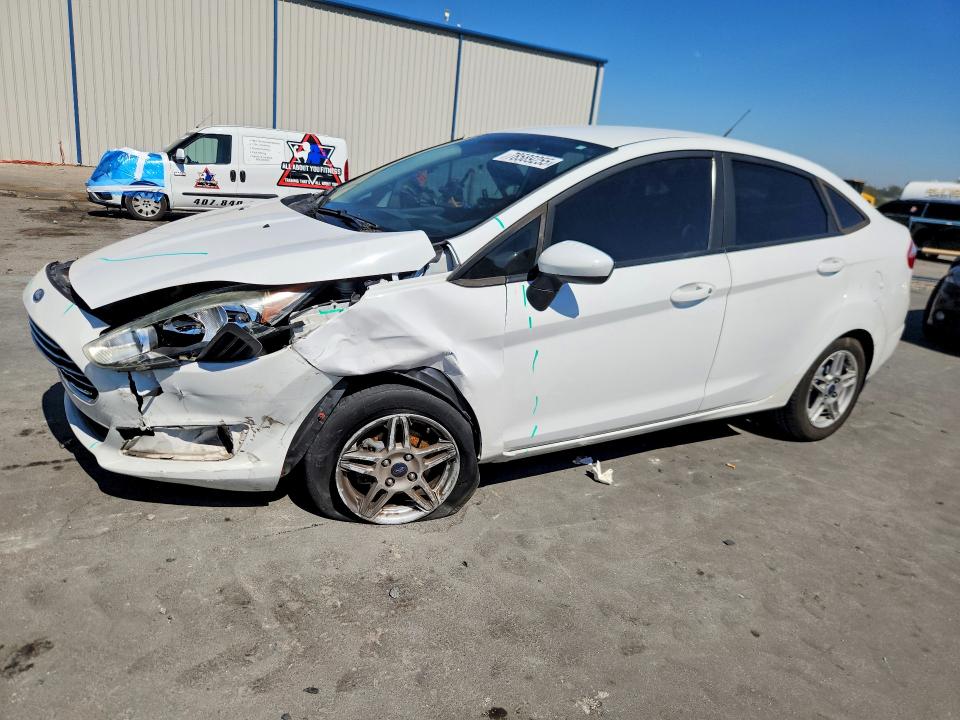 2018 FORD FIESTA — VIN 3FADP4BJ5JM118771