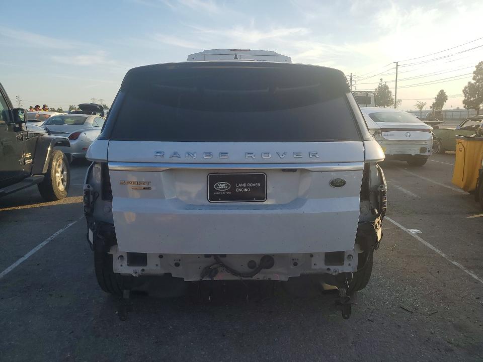 SALWR2RV0KA824547