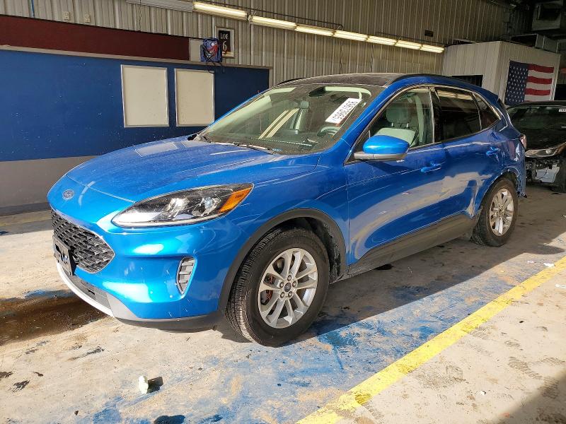 2020 FORD ESCAPE SE — VIN 1FMCU9G6XLUA90556