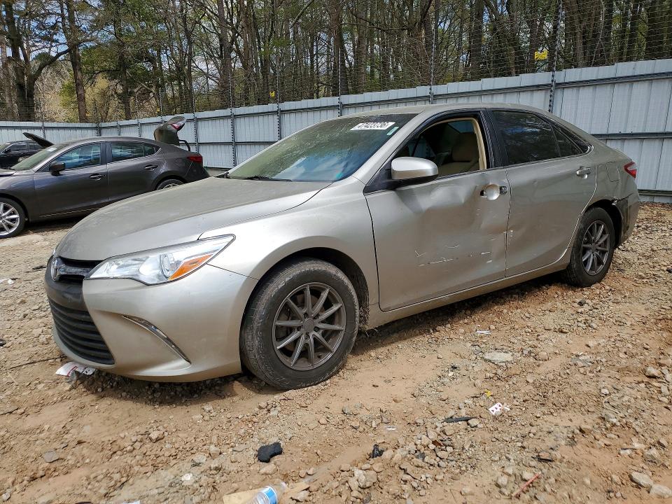 2015 TOYOTA CAMRY — VIN 4T4BF1FK1FR473429