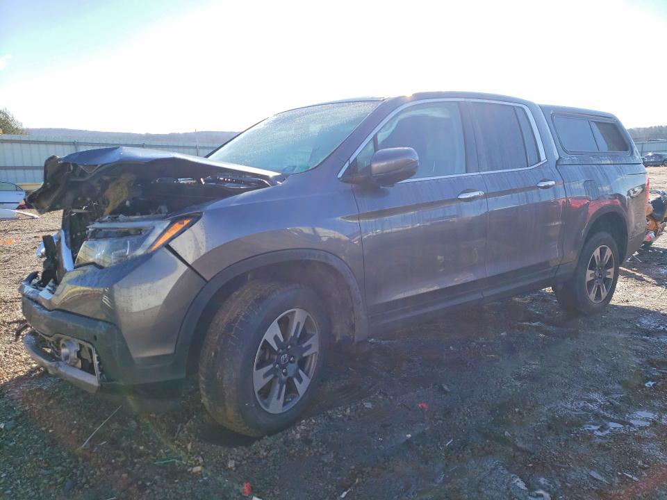 2017 HONDA RIDGELINE — VIN 5FPYK3F78HB011075