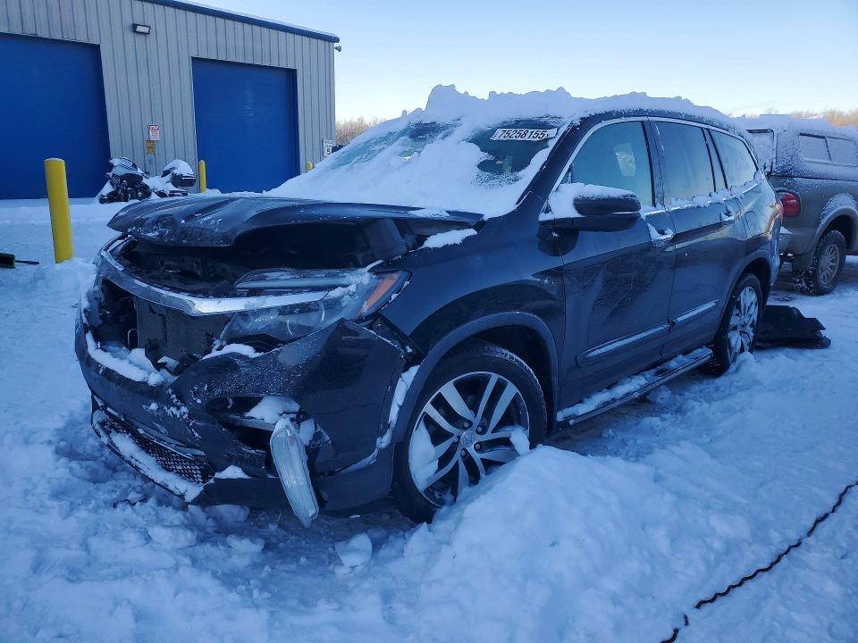 2016 HONDA PILOT — VIN 5FNYF6H96GB014603