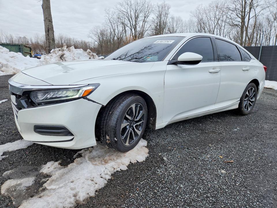 2018 HONDA ACCORD — VIN 1HGCV1F13JA121364